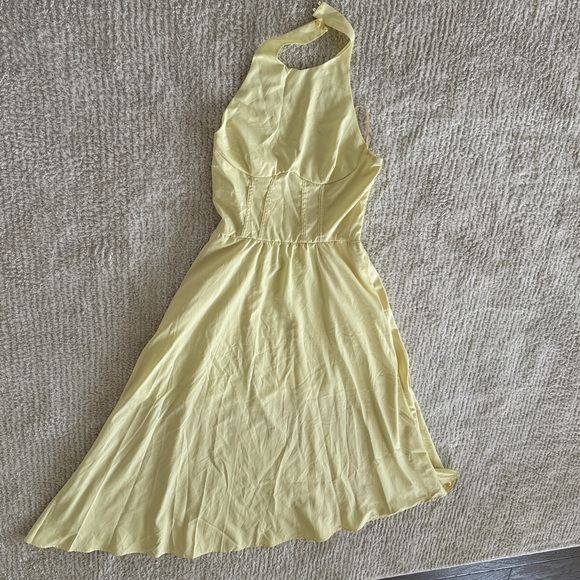 Elegant Yellow Halter Dress - Picture 1 of 4